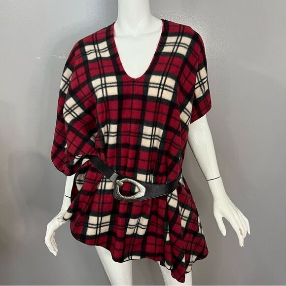 Shawl Dawl Buffalo Print Shawl -- Can be worn 10+ Ways! - Picture 5 of 15